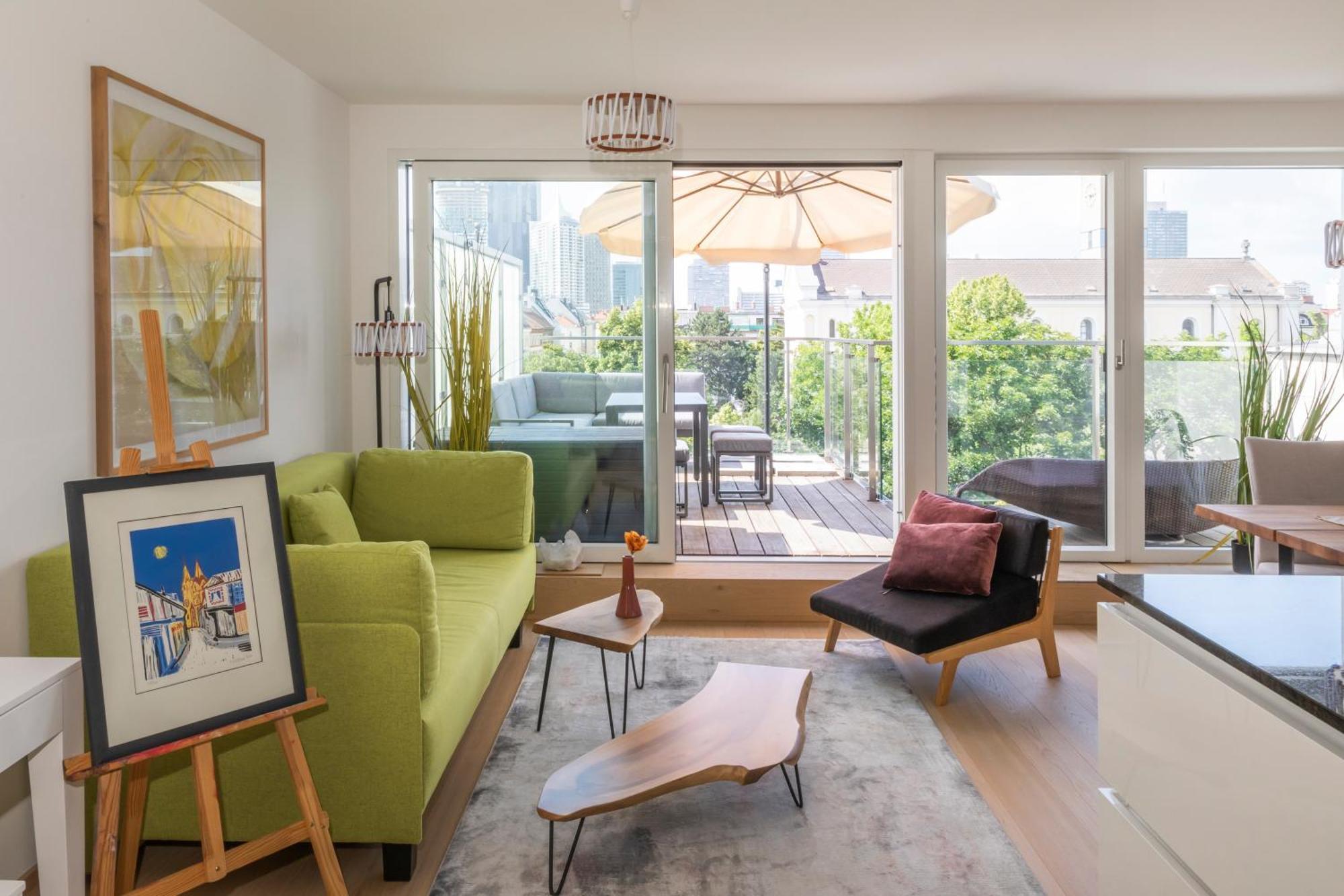 Apartment Skyline Mit Terrasse Close To Lakes Wien